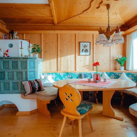 Appartement Seppi By Monicare Seefeld in Tirol