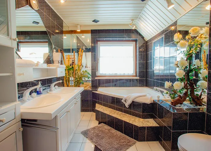 Seppi By Monicare Зефельд-ін-Тіроль