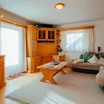 Seppi By Monicare Appartement